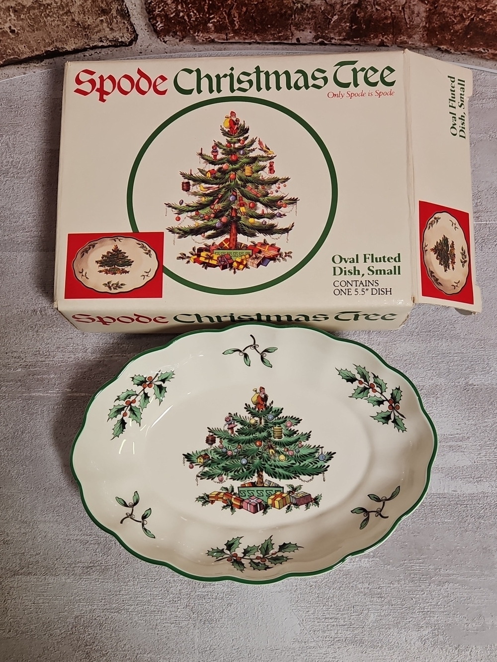 VTG Spode Christmas Tree Small Oval Fluted Dish 5.5” IN BOX Made In England